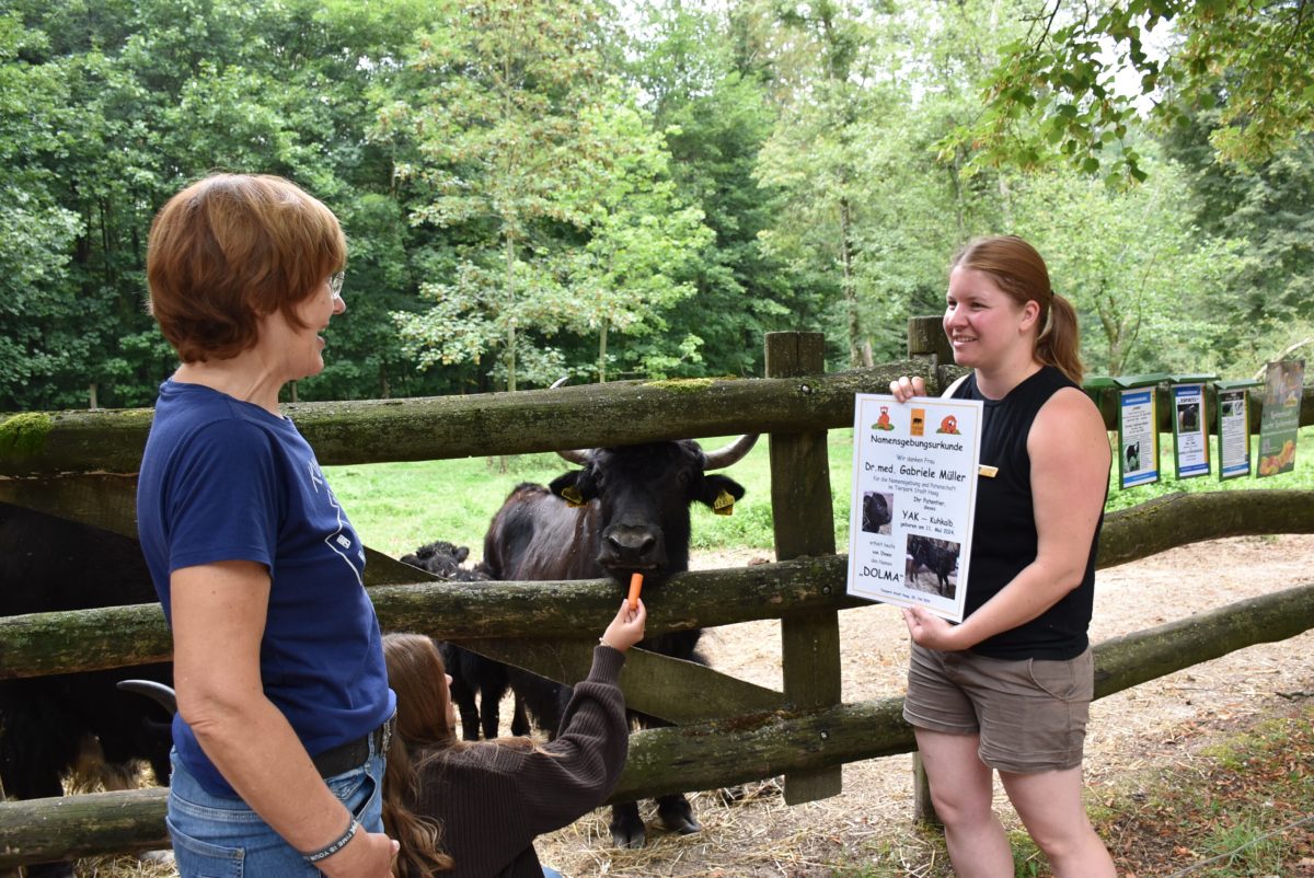 Tierpatenschaft mit Namensgebung für Yak Dolma